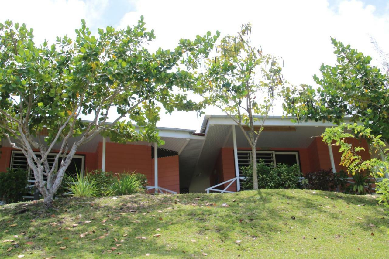 Bora Bora Holiday'S Lodge Buitenkant foto