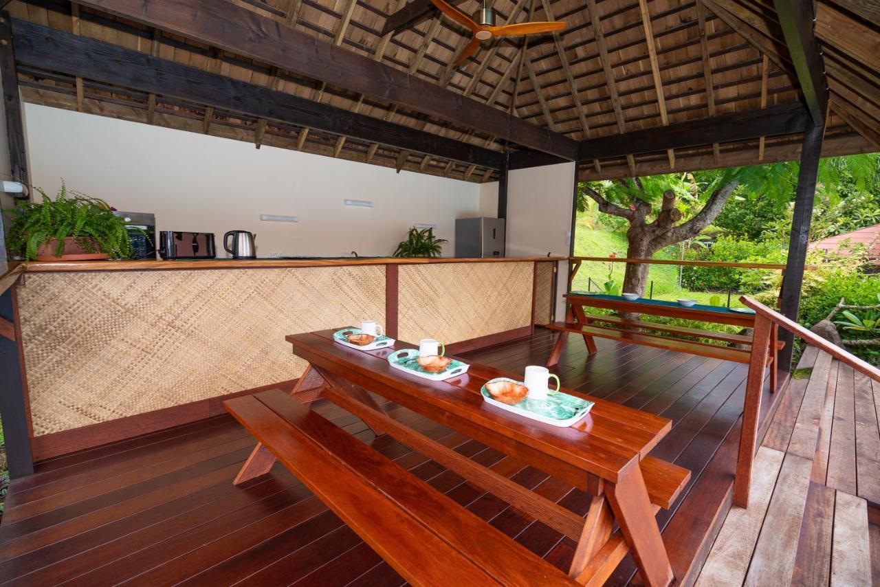 Bora Bora Holiday'S Lodge Buitenkant foto
