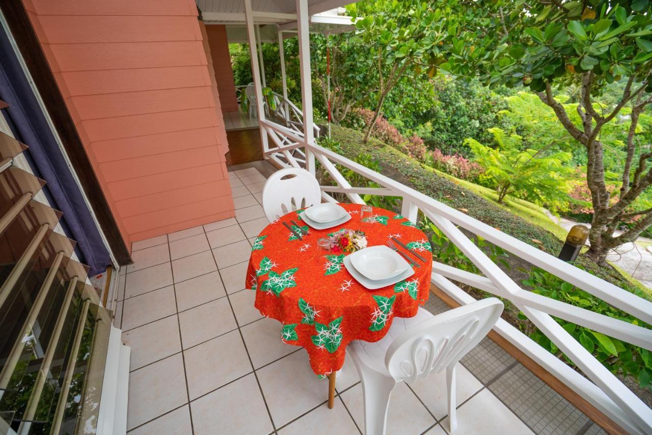 Bora Bora Holiday'S Lodge Buitenkant foto